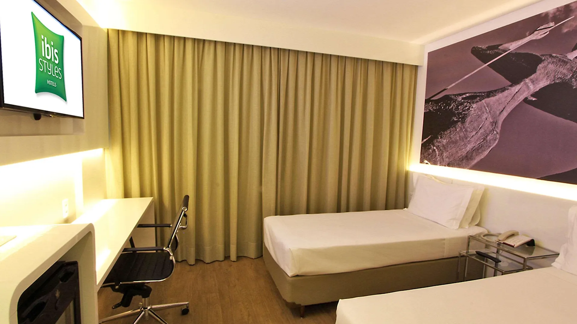 Ibis Styles Brasilia Aeroporto Hotel