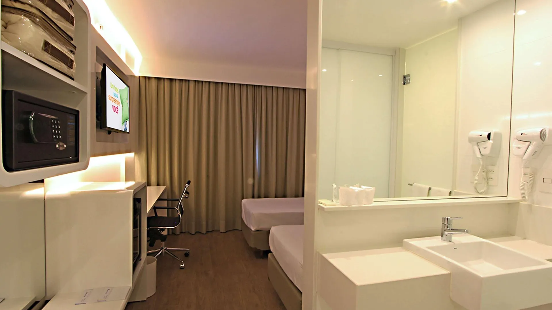 Ibis Styles Brasilia Aeroporto Hotel