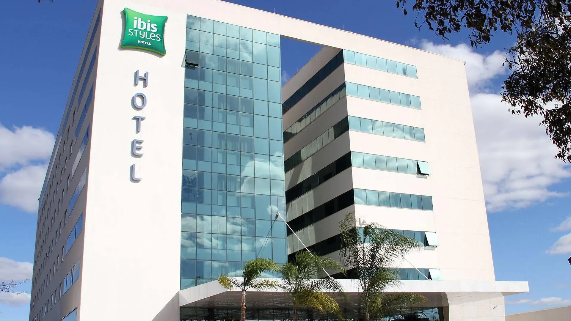 Ibis Styles Brasilia Aeroporto Hotel
