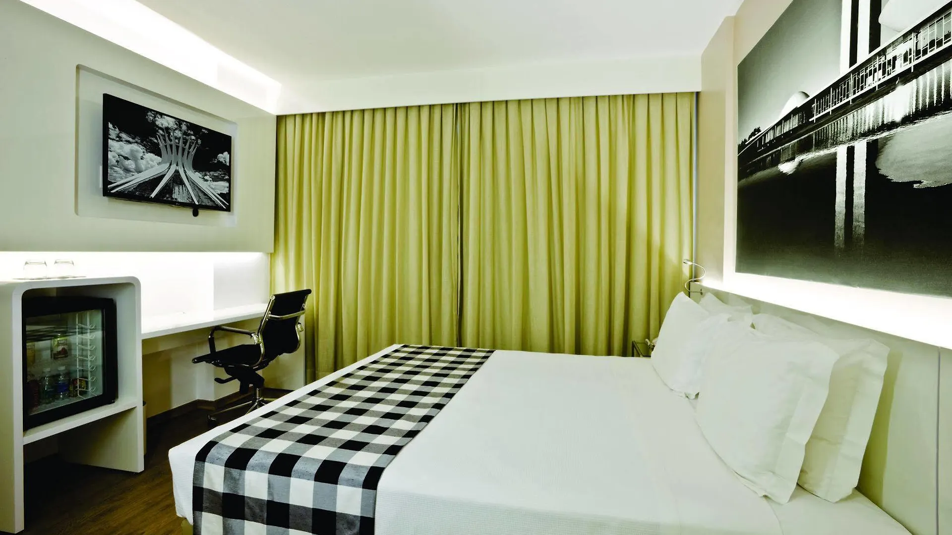Ibis Styles Brasilia Aeroporto Hotel